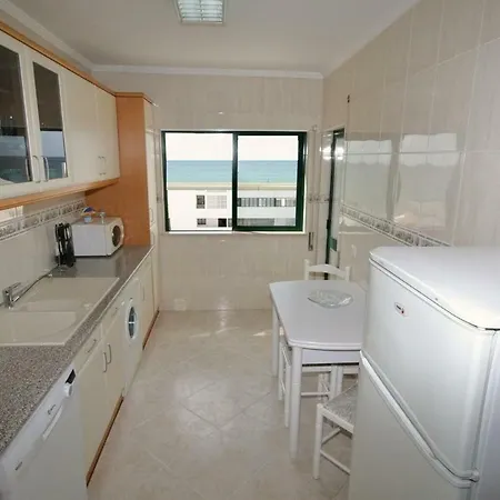 T2 Quarteira, Vista Mar, C/piscina